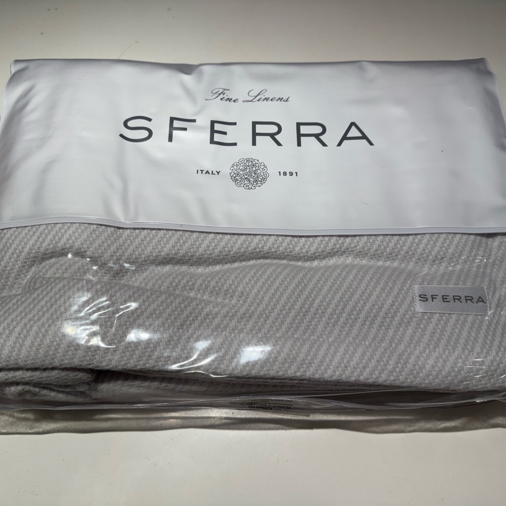 Sferra Fine Linens Gray Blanket